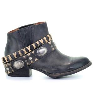 Circle G Harness Ankle Boots